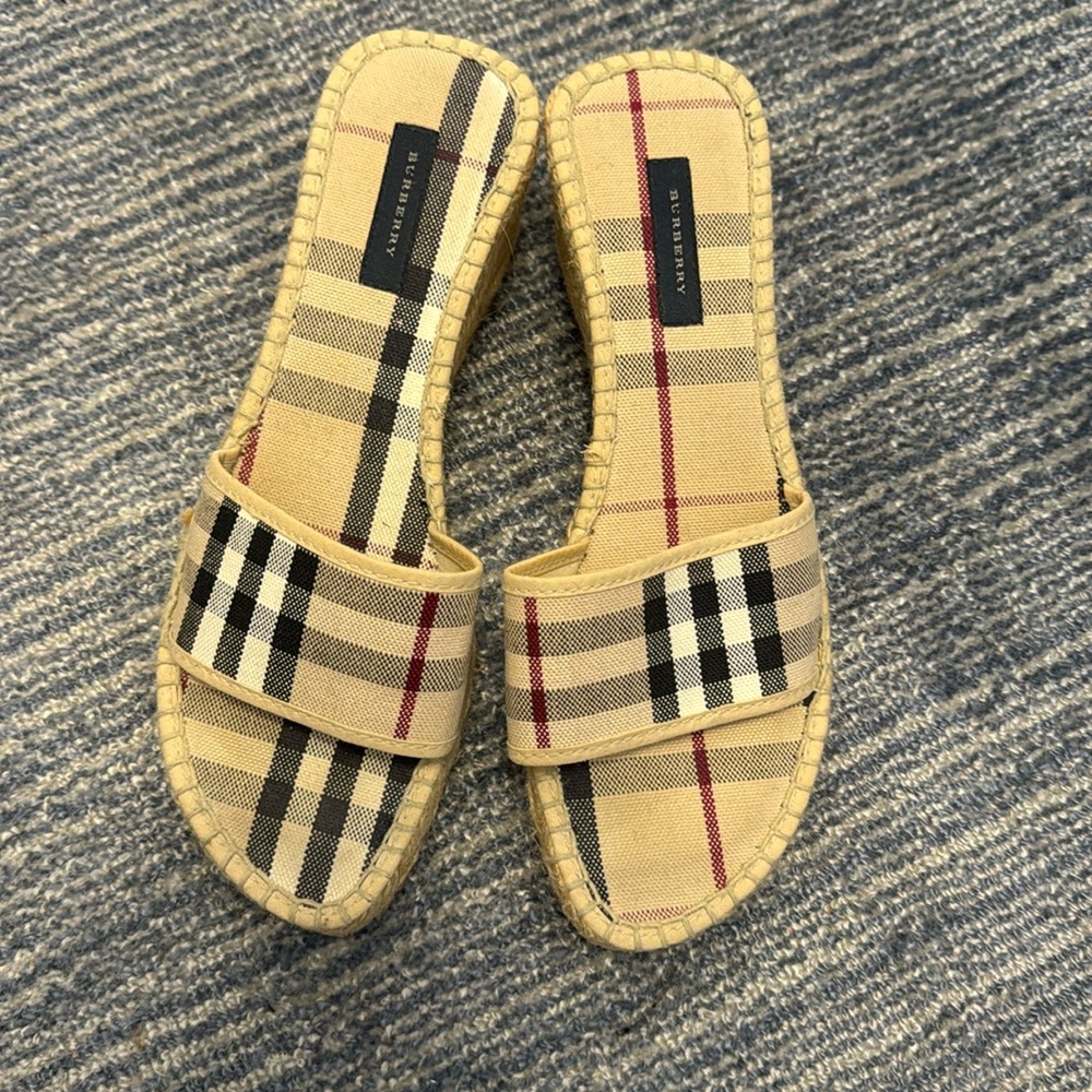 Burberry espedrille wedges
